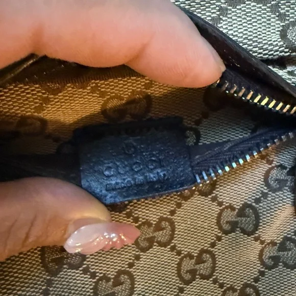 Gucci GG Canvas Belt Bag - Picture 13 of 14